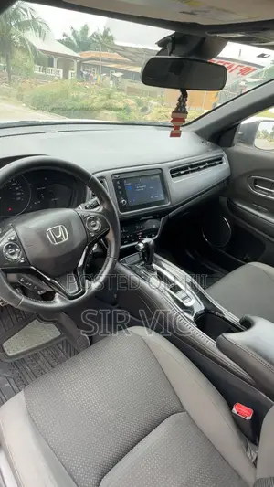 Honda HR-V Sport AWD 2019 White