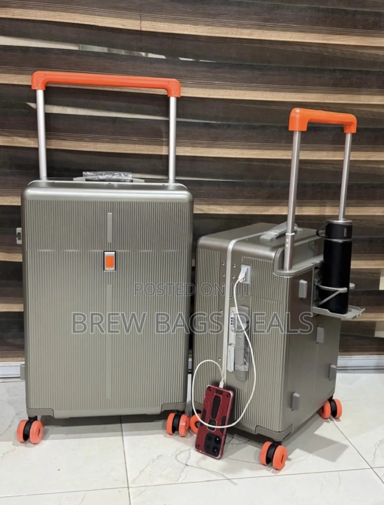 Premium Quality Luxury 2set Zipless Wide Handle Traveling Bag.