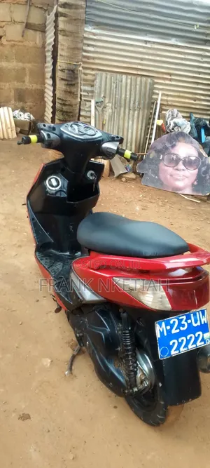 Yamaha Majesty 2020 Red