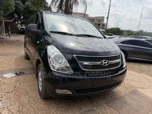 Hyundai Starex 2014 Black