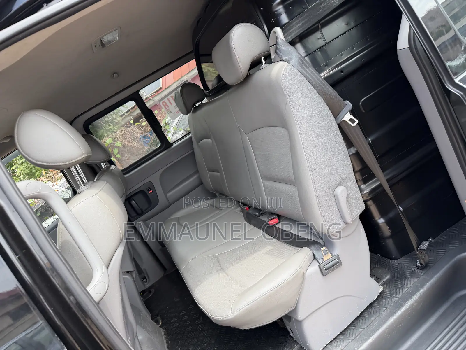 Hyundai Starex 2014 Black