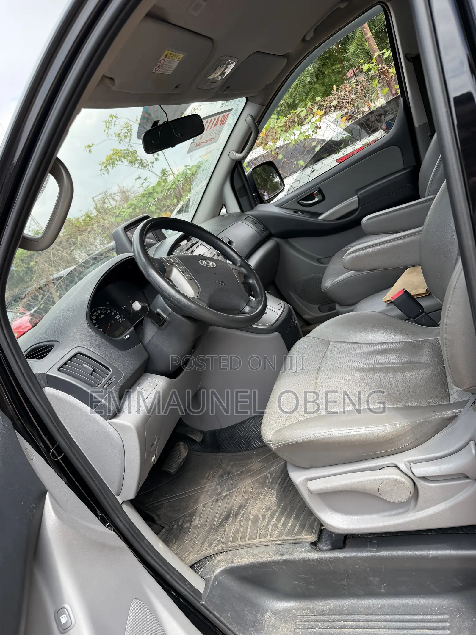 Hyundai Starex 2014 Black