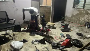 Electric Bike Repairer