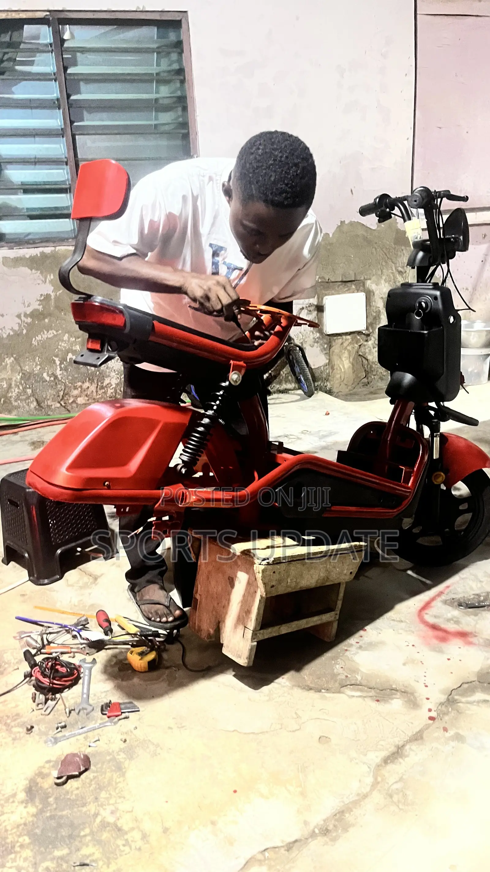 Electric Bike Repairer