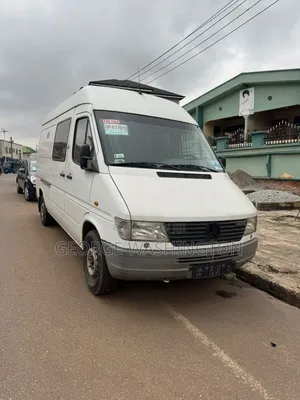 Mercedes-Benz Sprinter 2005 White
