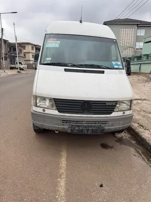 Mercedes-Benz Sprinter 2005 White