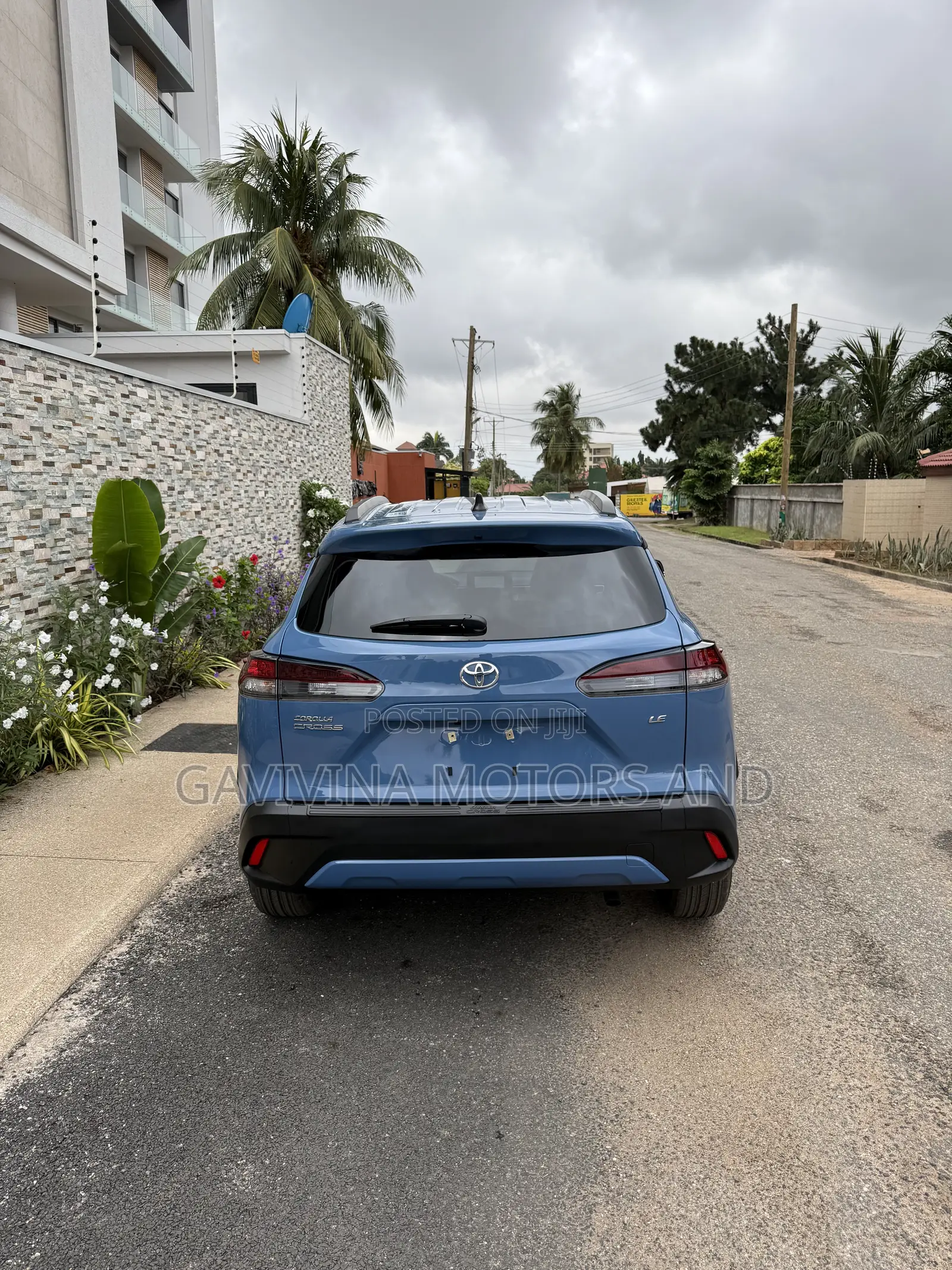Toyota Corolla Cross XLE 2026 Burgundy