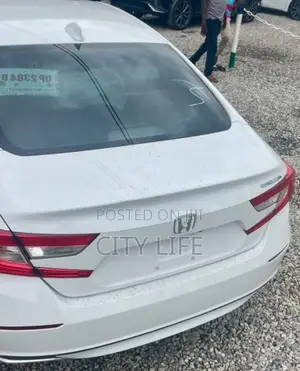 Honda Accord EX-L (1.5L 4cyl Turbo CVT) 2019 White