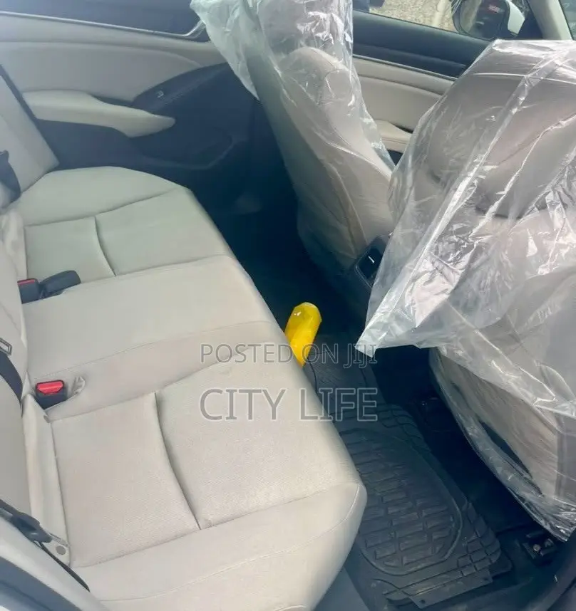 Honda Accord EX-L (1.5L 4cyl Turbo CVT) 2019 White