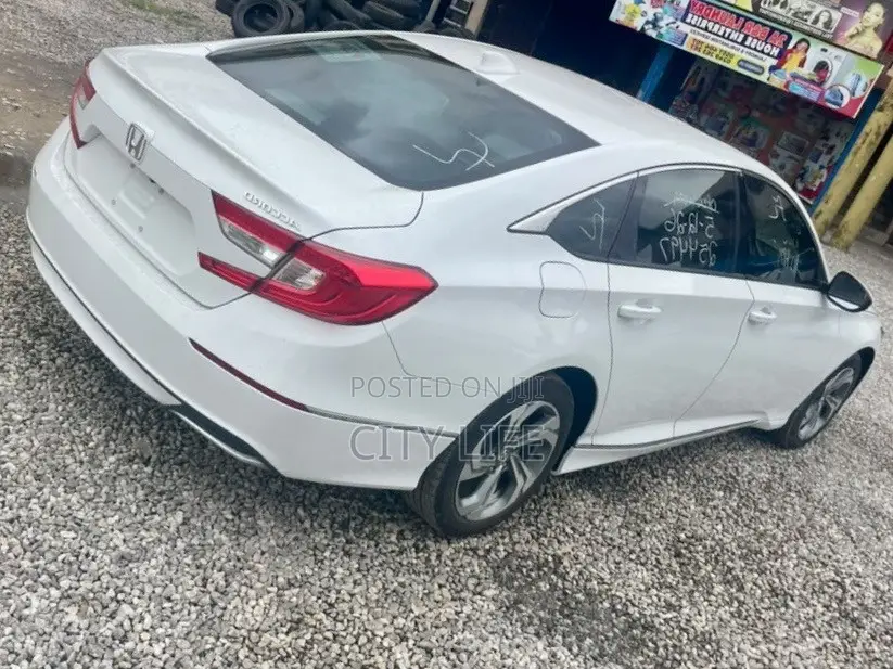 Honda Accord EX-L (1.5L 4cyl Turbo CVT) 2019 White