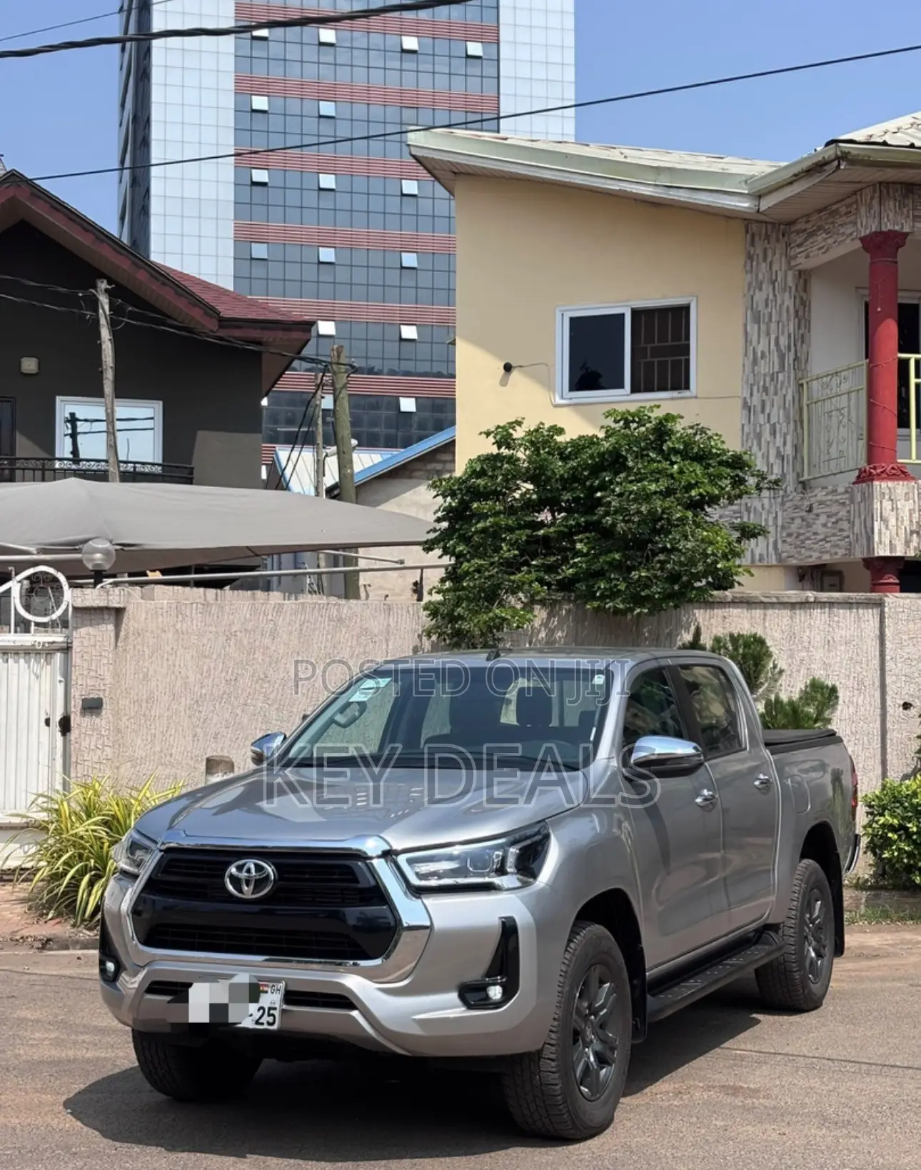 Toyota Hilux 2025 Gray