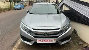 Honda Civic Touring Sedan 2018 Silver