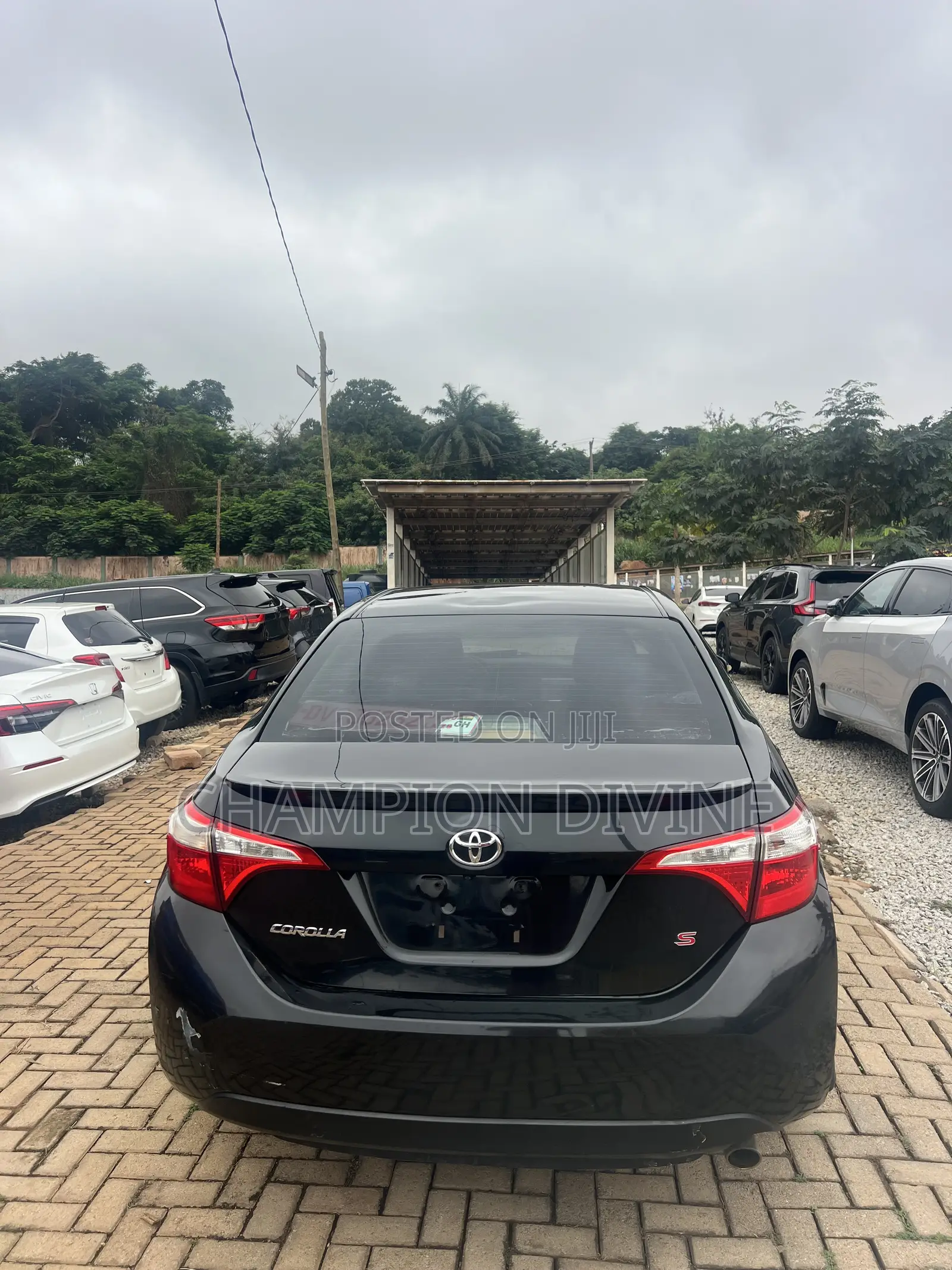 Toyota Corolla 2016 Black