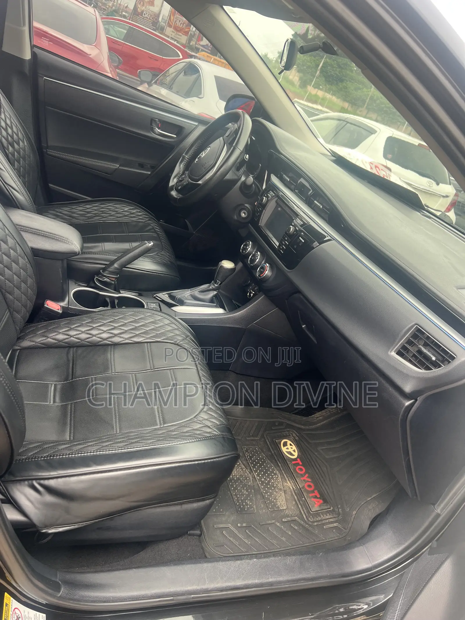 Toyota Corolla 2016 Black