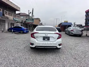 Honda Civic 2019 White