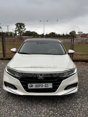 Honda Accord EX (1.5L 4cyl Turbo CVT) 2019 White