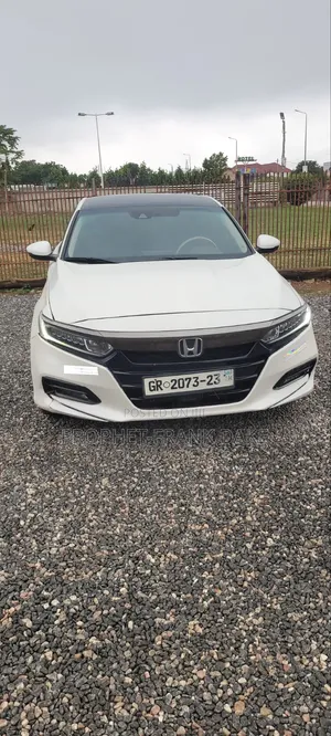 Honda Accord 2018 White