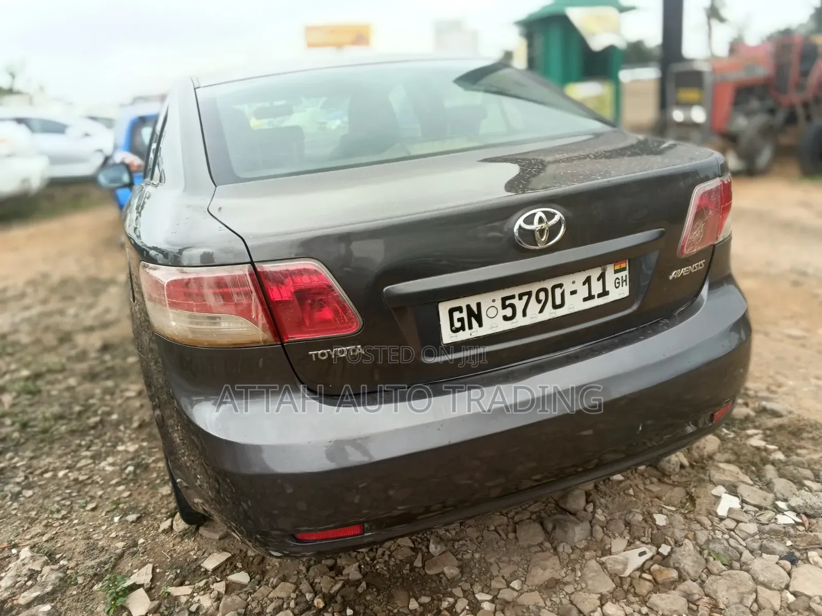 Toyota Avensis 2011 Silver