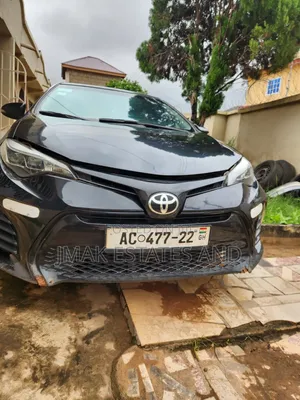 Toyota Corolla S w/Special Edition Pkg (1.8L 4cyl CVT) 2016 Black