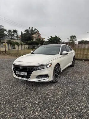 Honda Accord 2019 White