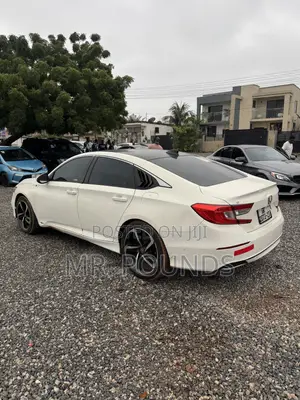 Honda Accord 2019 White