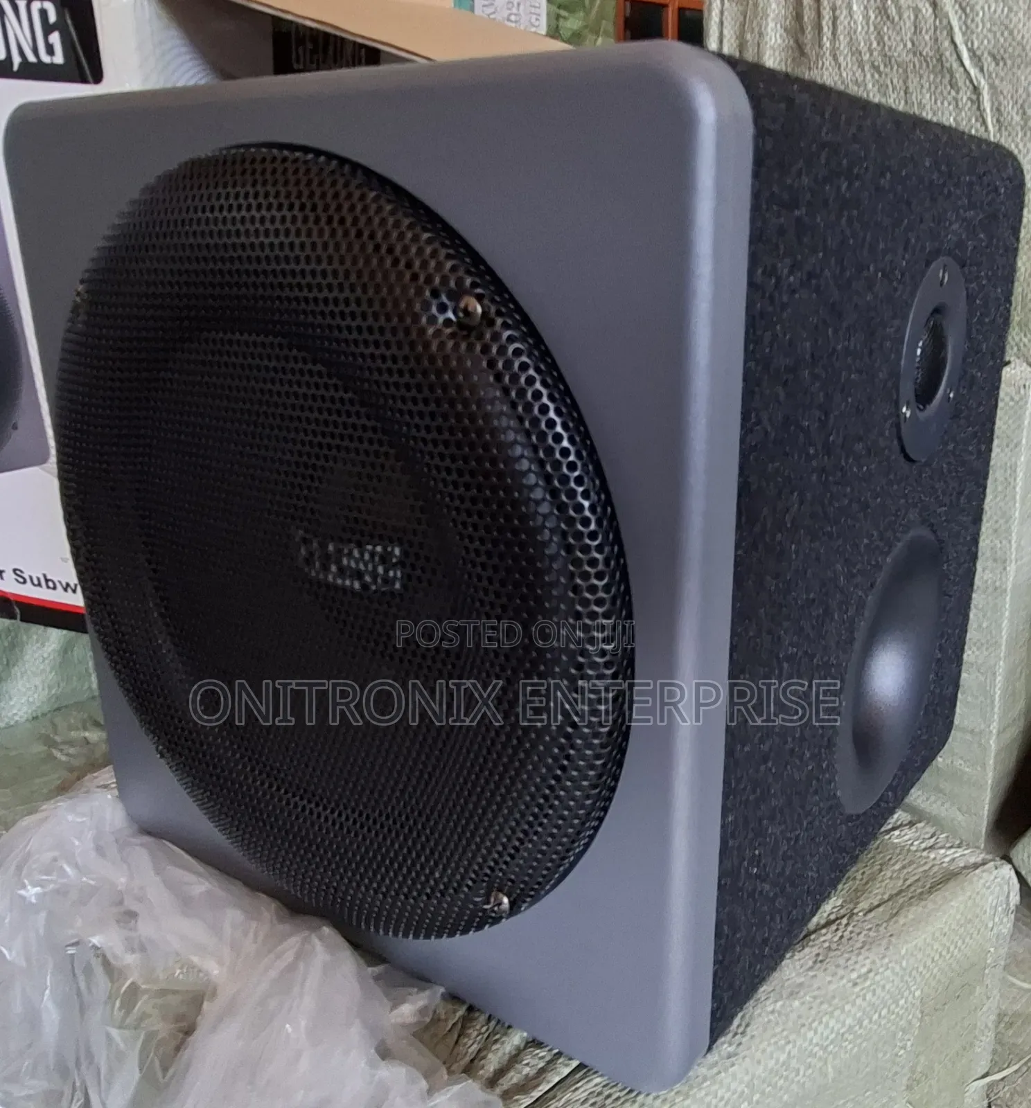 10" Square Car Booster