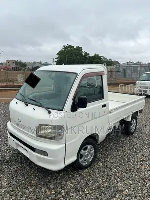 Daihatsu Hijet 2006 White
