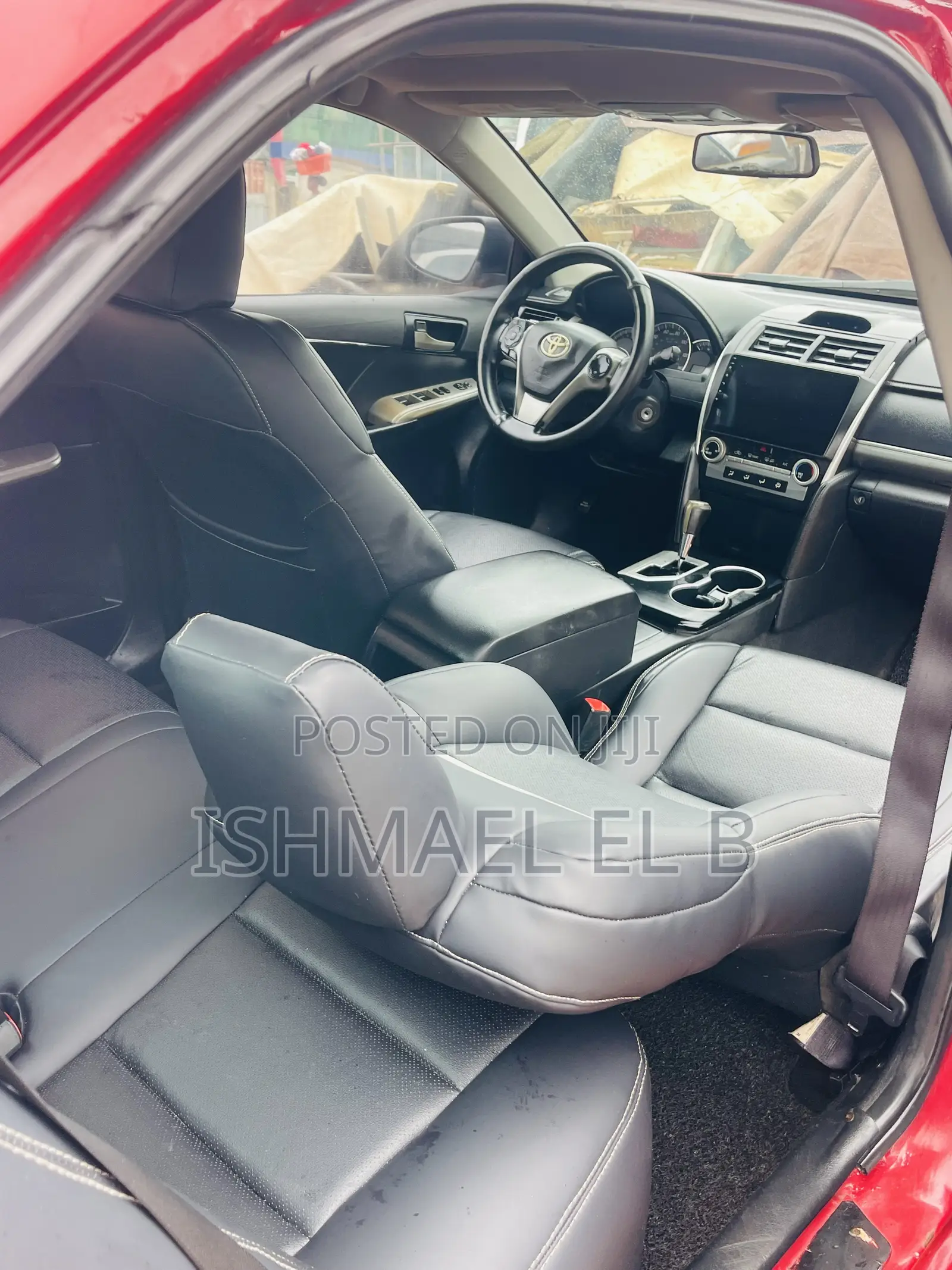 Toyota Camry SE 4dr Sedan (2.5L 4cyl 6A) 2014 Red