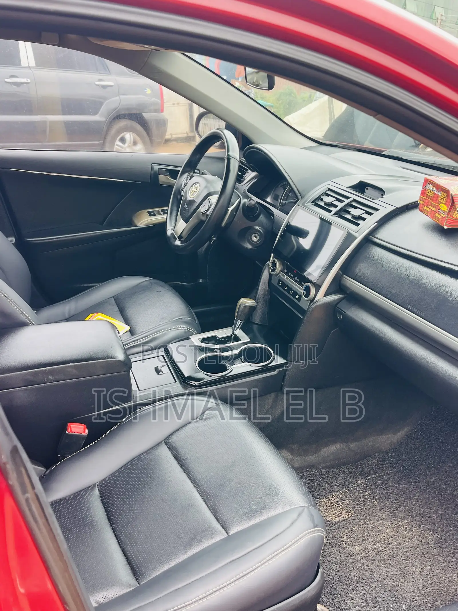 Toyota Camry SE 4dr Sedan (2.5L 4cyl 6A) 2014 Red