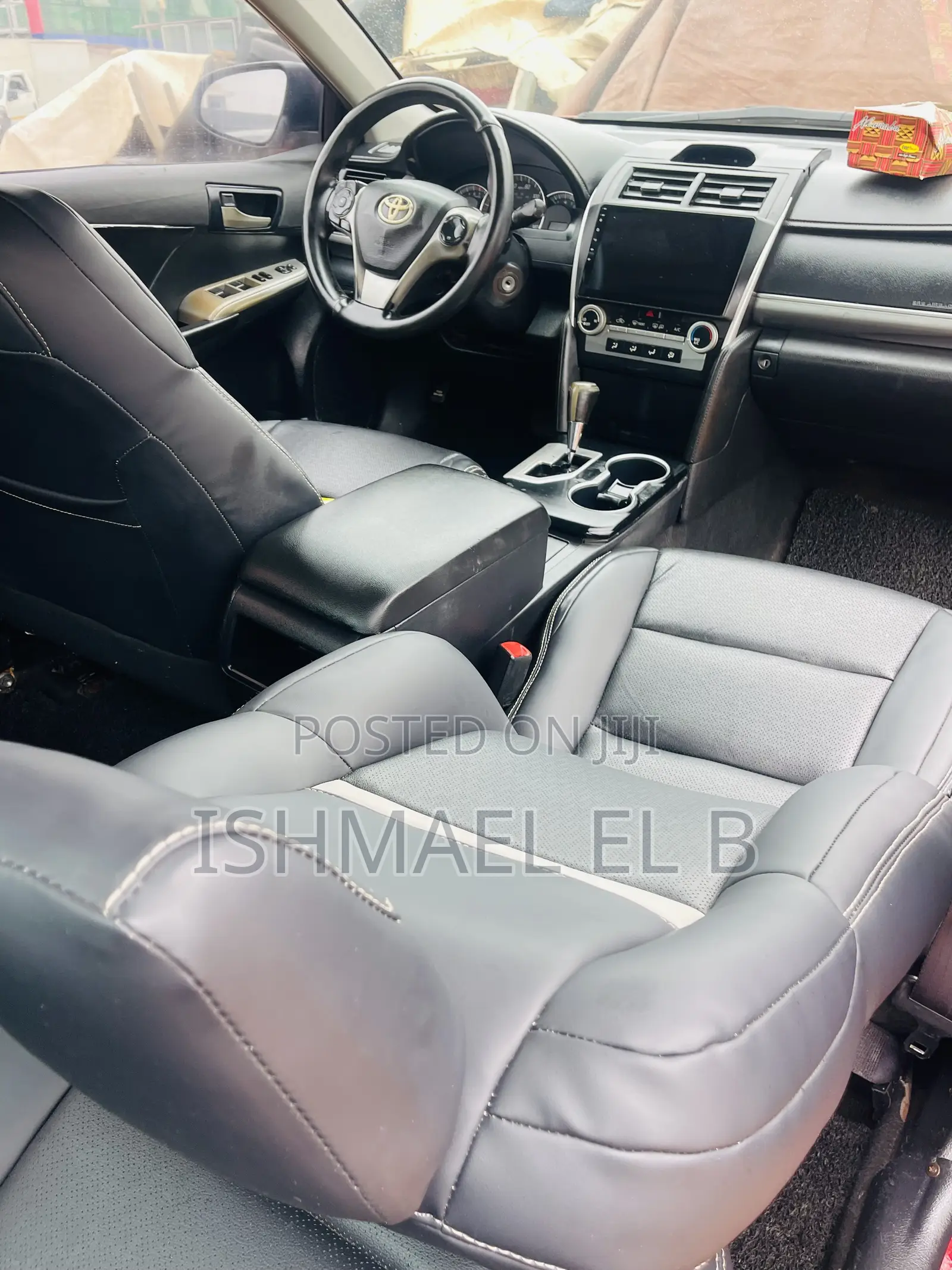 Toyota Camry SE 4dr Sedan (2.5L 4cyl 6A) 2014 Red