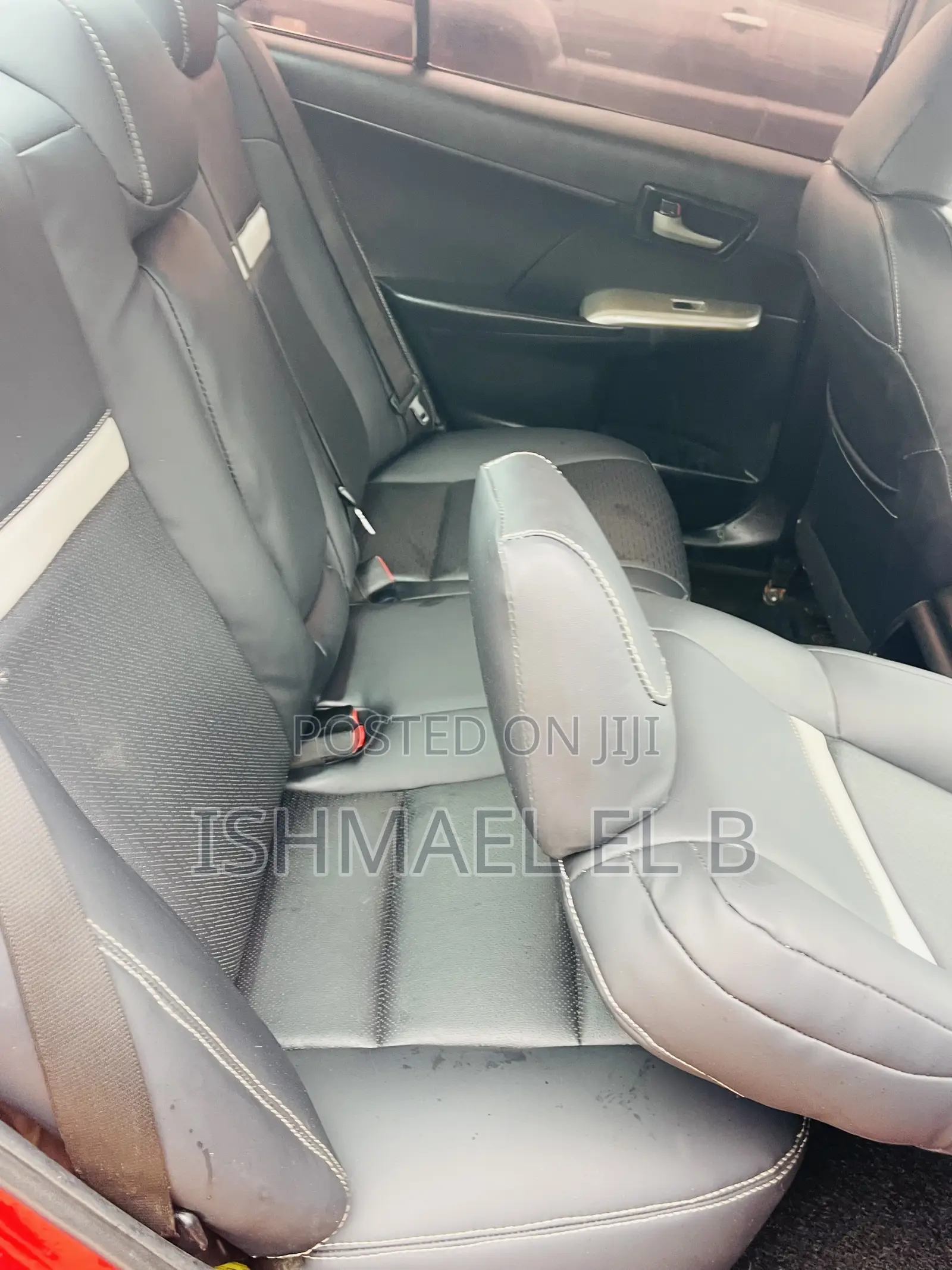 Toyota Camry SE 4dr Sedan (2.5L 4cyl 6A) 2014 Red