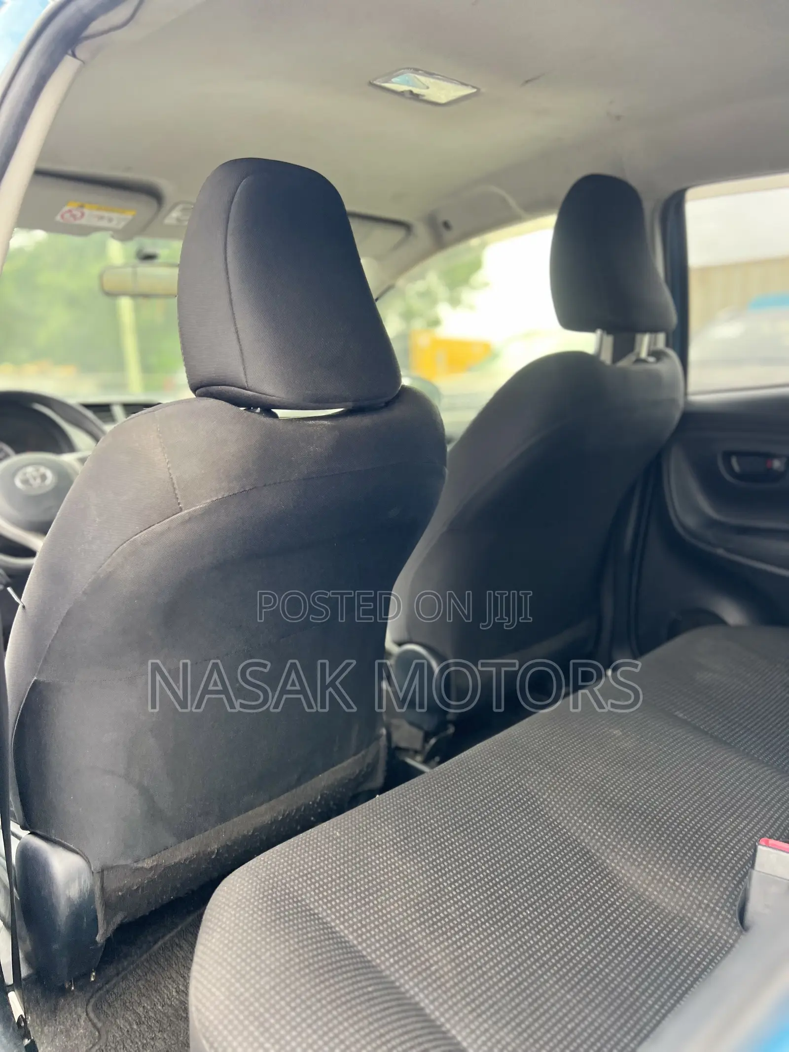 Toyota Vitz 1.3 AWD 5dr 2014 Blue