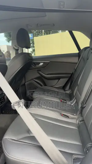 Audi Q8 55 Premium AWD quattro 2020 White