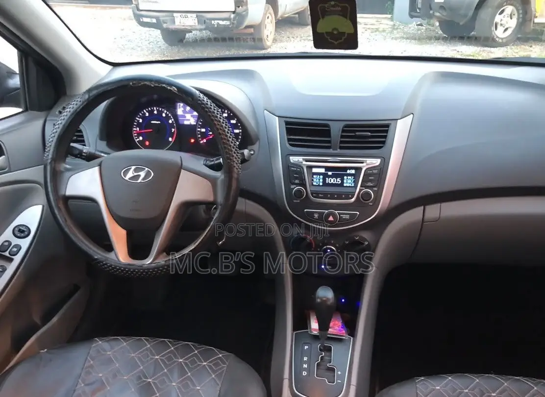 Hyundai Accent 2012 Black