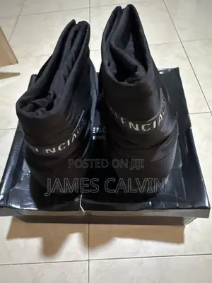 Balenciaga Men, Alaska Low Snow Boots
