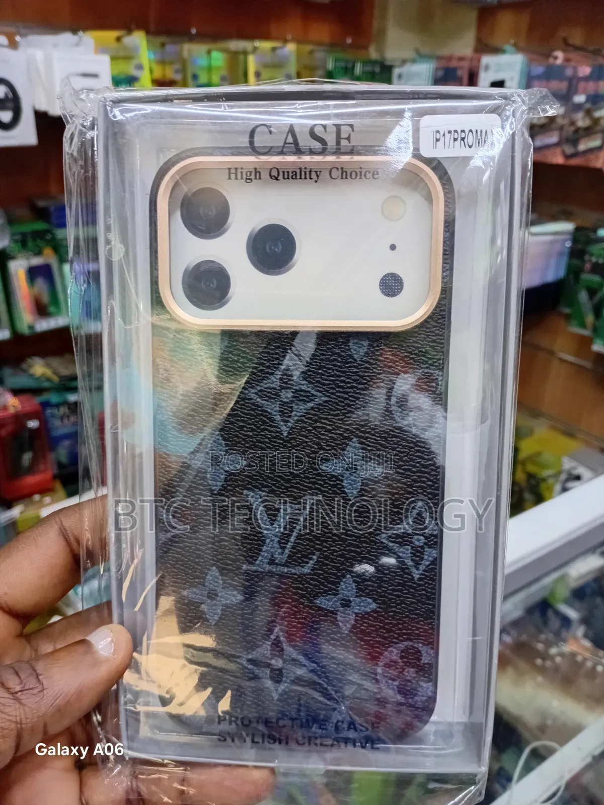 iPhone 17 Promax Versace Style 