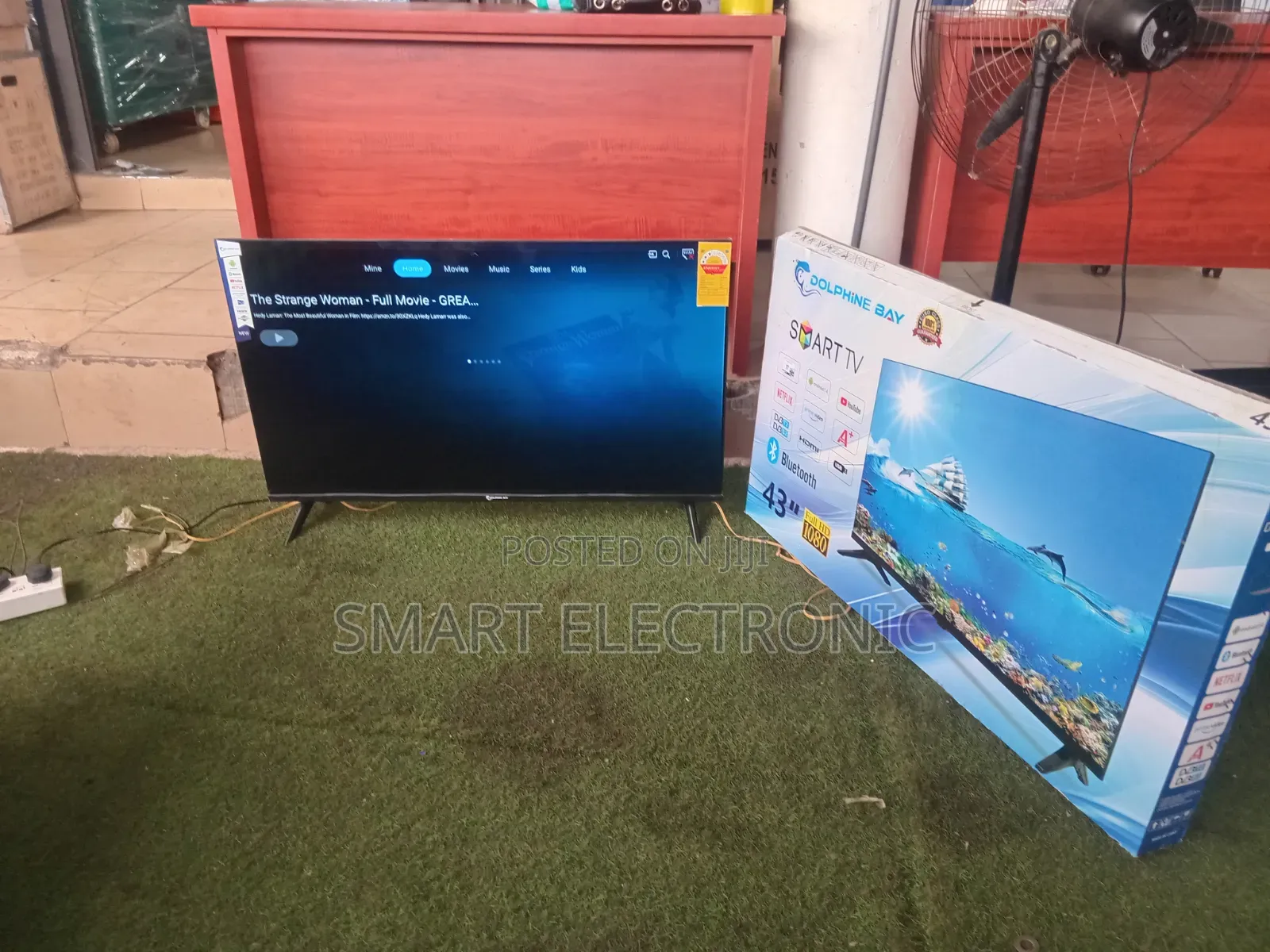 Dolphin Bay 43Smart LED TV Stunning Full HD Display Smart Connectivity