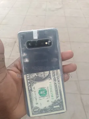 Samsung Galaxy S10 128 GB Black