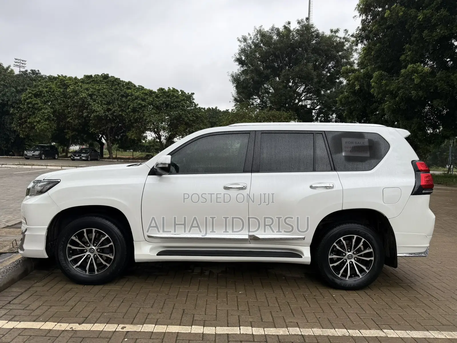 Toyota Land Cruiser Prado 2.7 2017 White