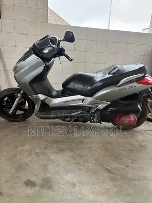 Yamaha 2005 Gray