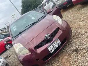 Toyota Vitz 2010 Brown