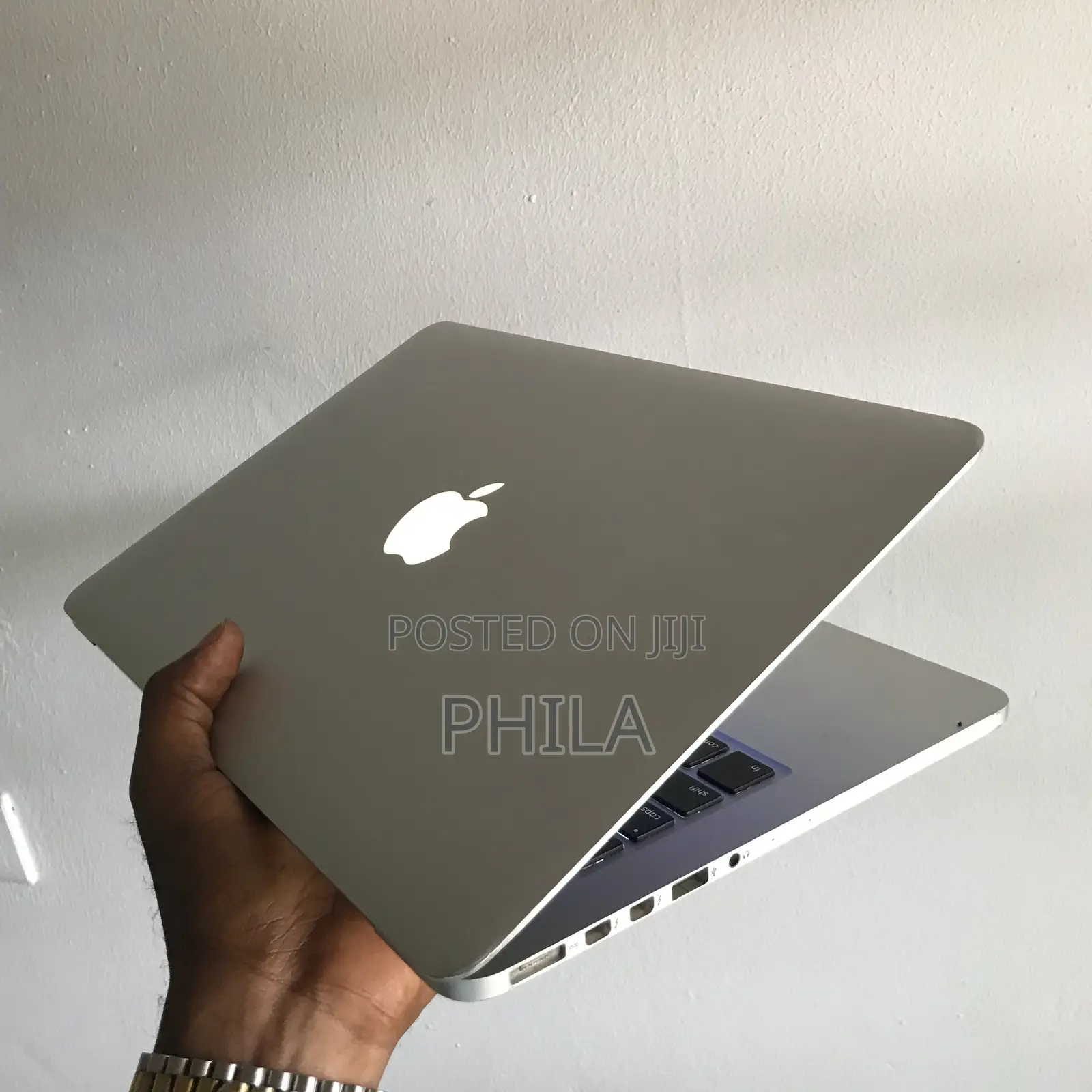 Laptop Apple MacBook Pro 2015 8GB Intel Core i5 SSD 128GB