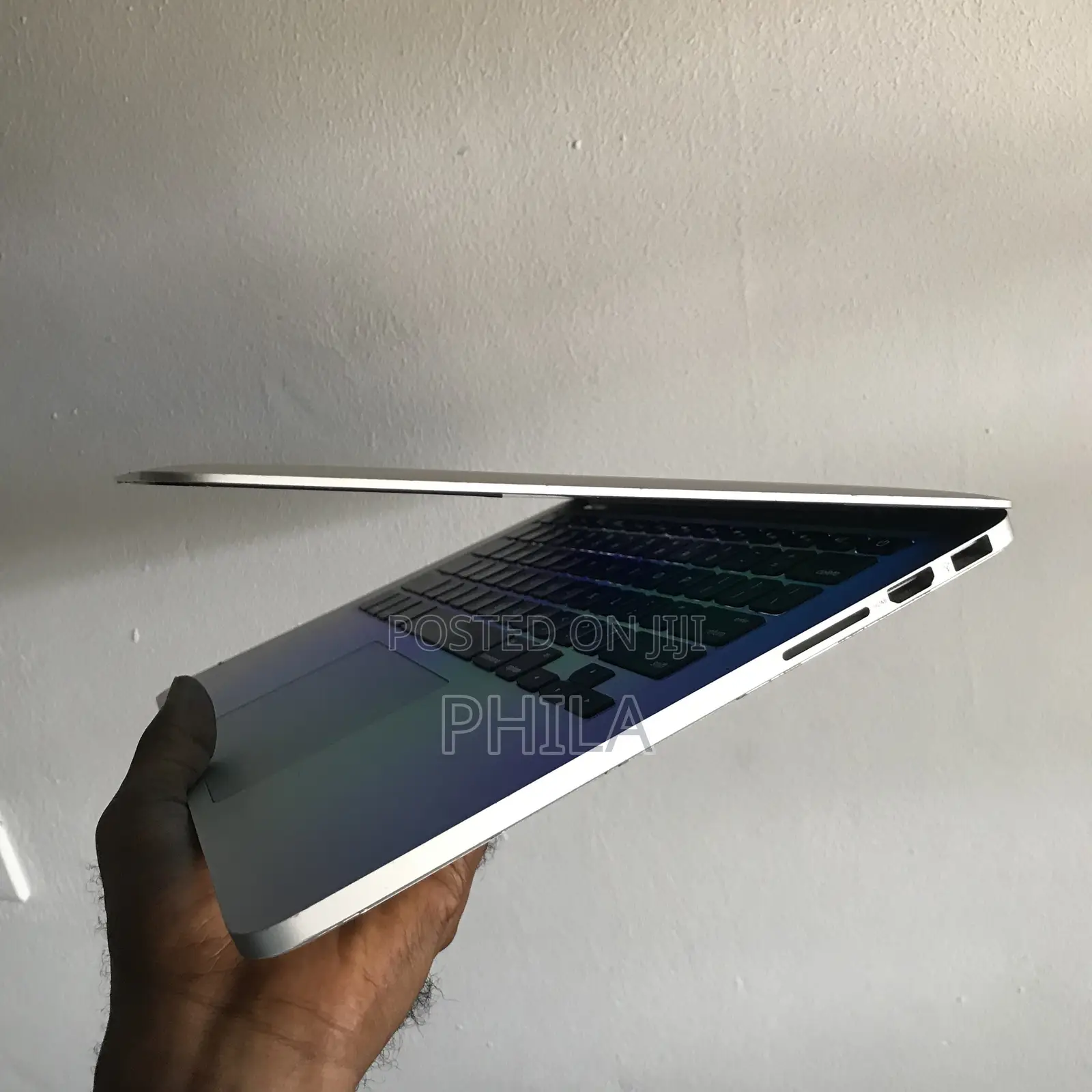 Laptop Apple MacBook Pro 2015 8GB Intel Core i5 SSD 128GB