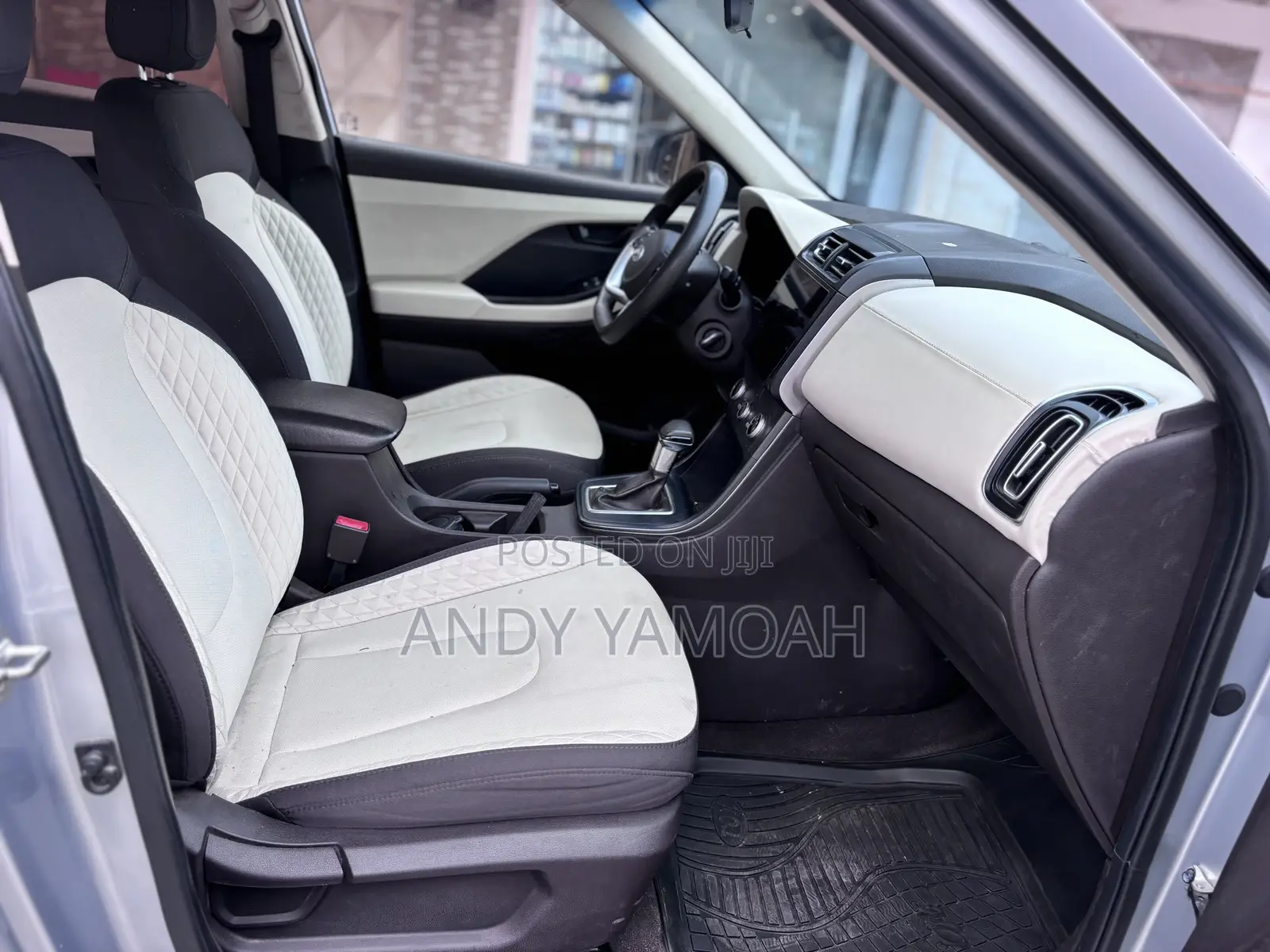 Hyundai Creta 2023 Silver