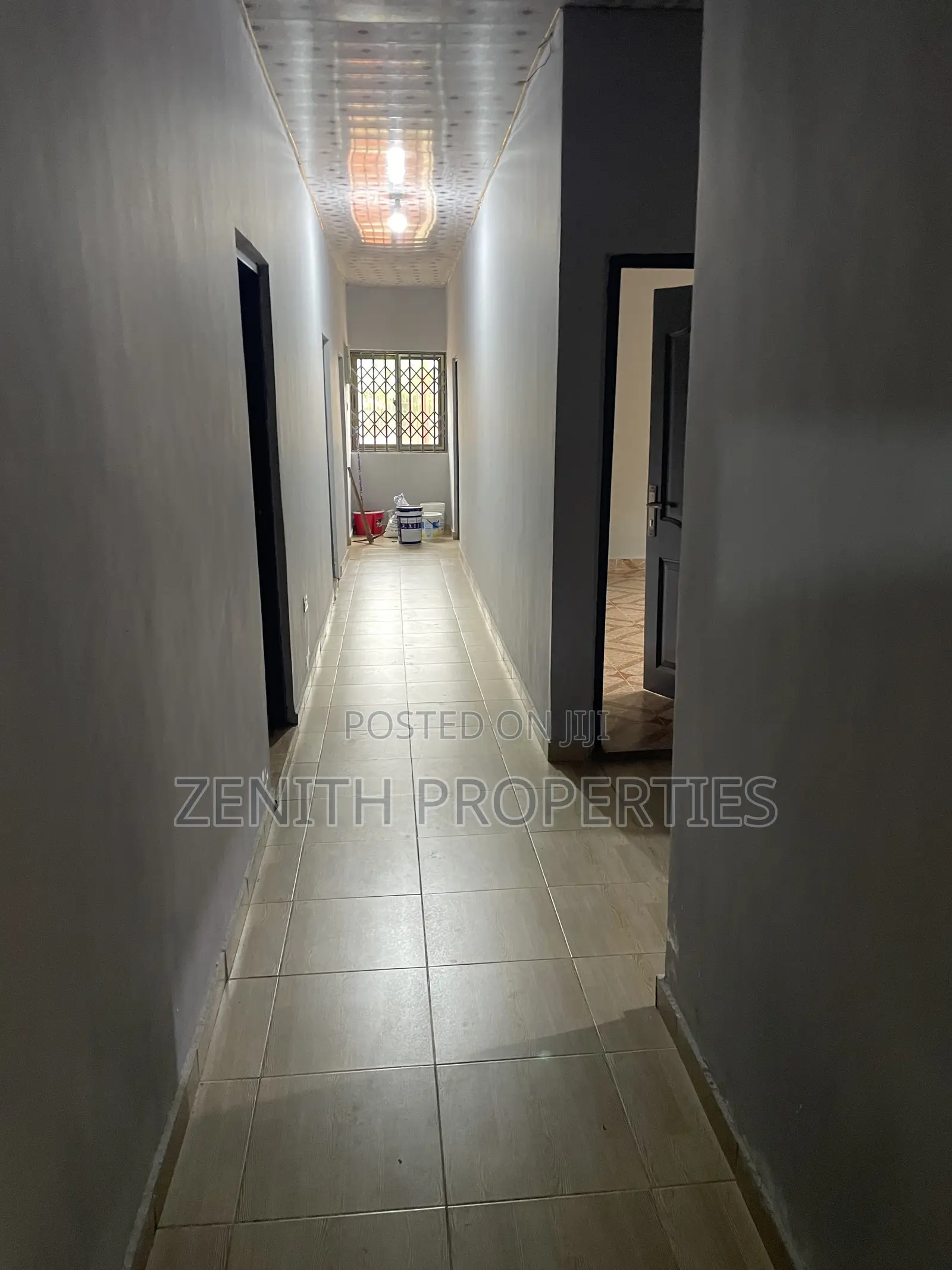 Mini Flat in Zenith Realty, Bortiano for rent