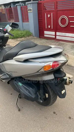 Honda Forza 2010