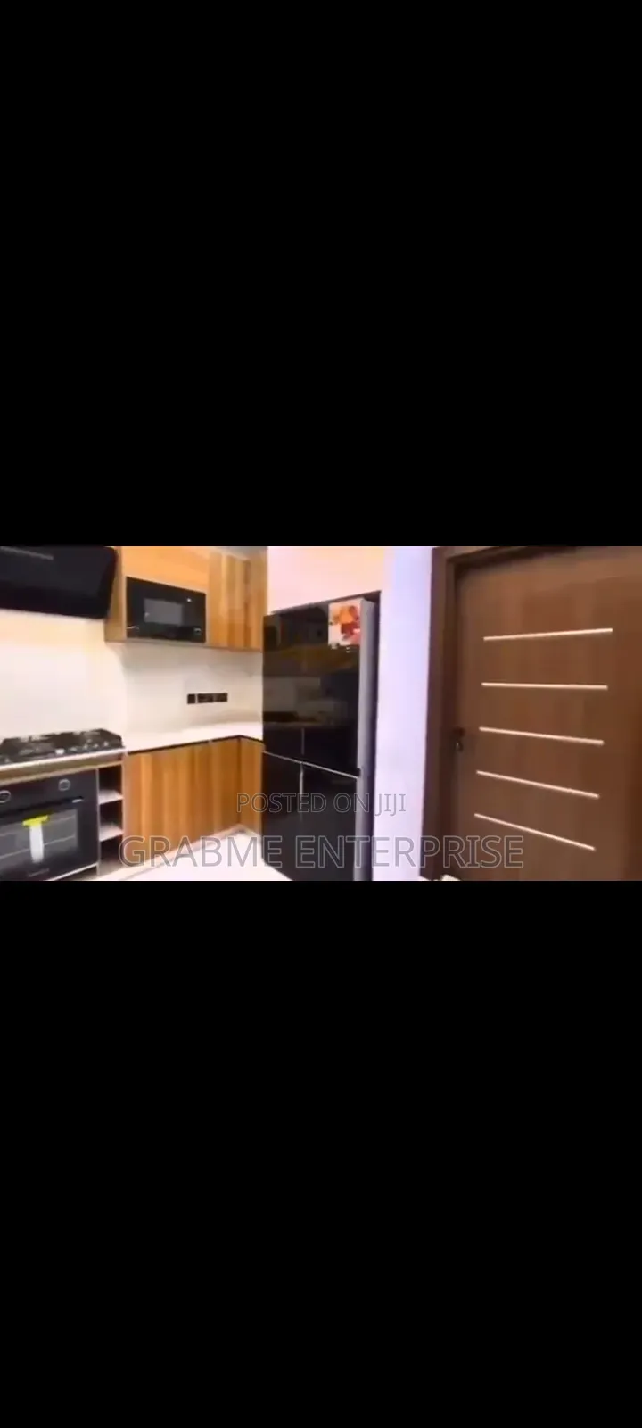 Furnished 4bdrm House in Boundary Road Area for sale