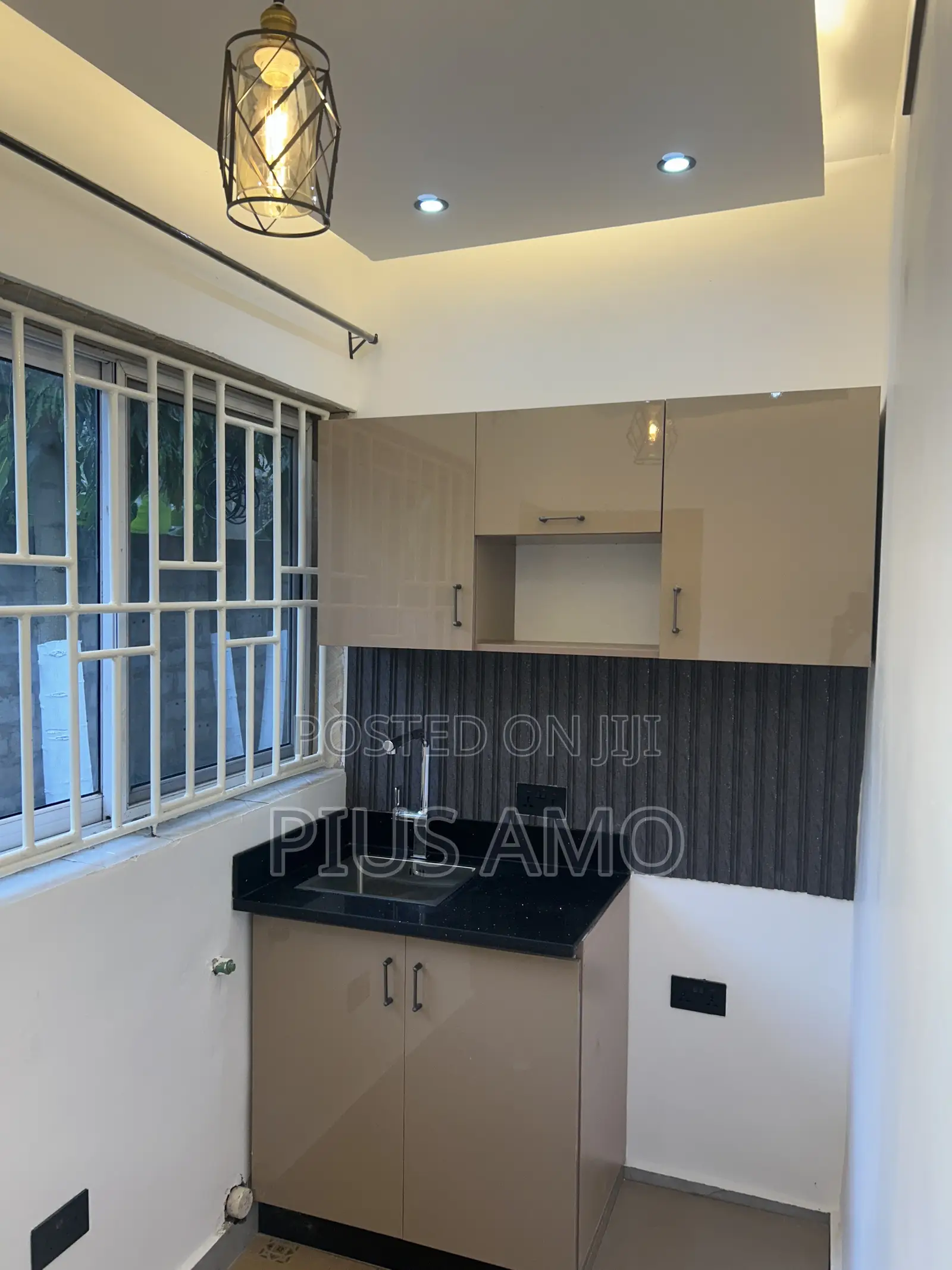 1bdrm Apartment in Teshie Bushroad for rent