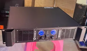 Max MX4000 Professional Power Amplifier
