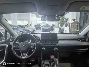 Toyota RAV4 2020 White